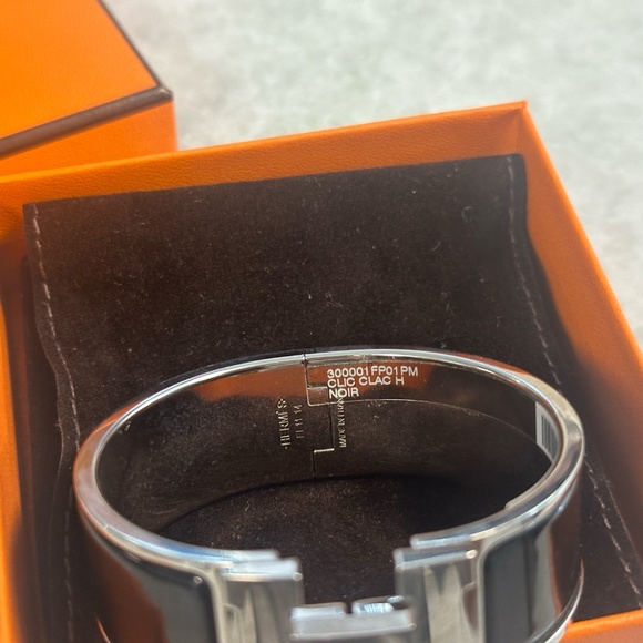 Hermes Clic Clac H bracelet silver/black - never worn - Picture 4 of 7